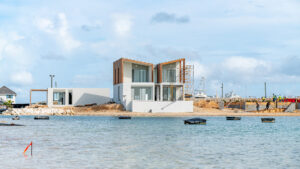 ©South Bank | Construction | Lagoon Villa Under Construction